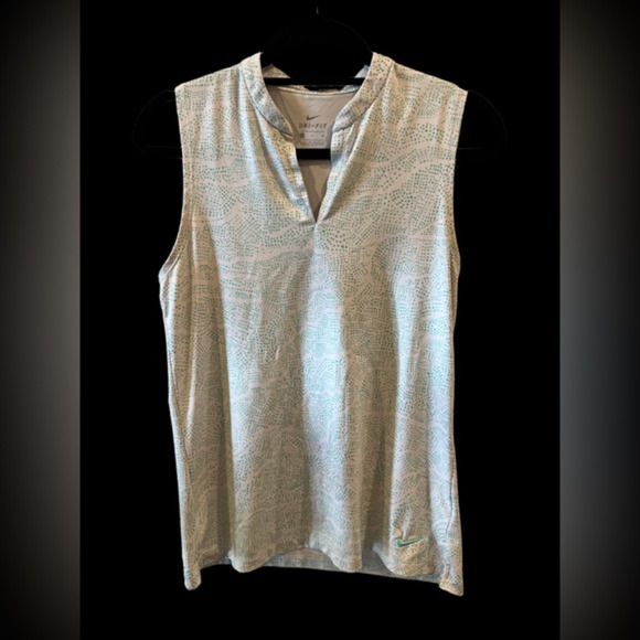 Nike tank top - Picture 1 of 4
